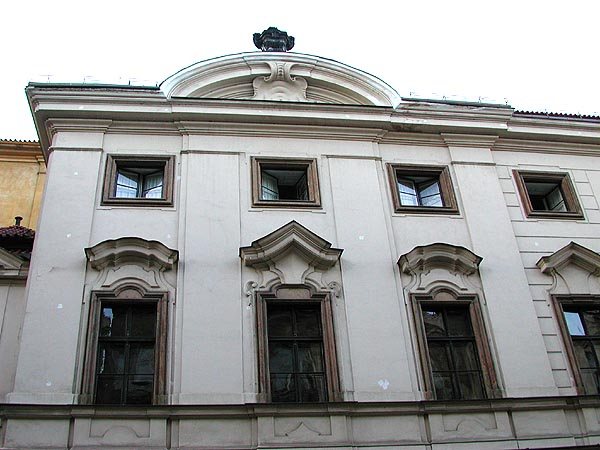 Thunovský palác